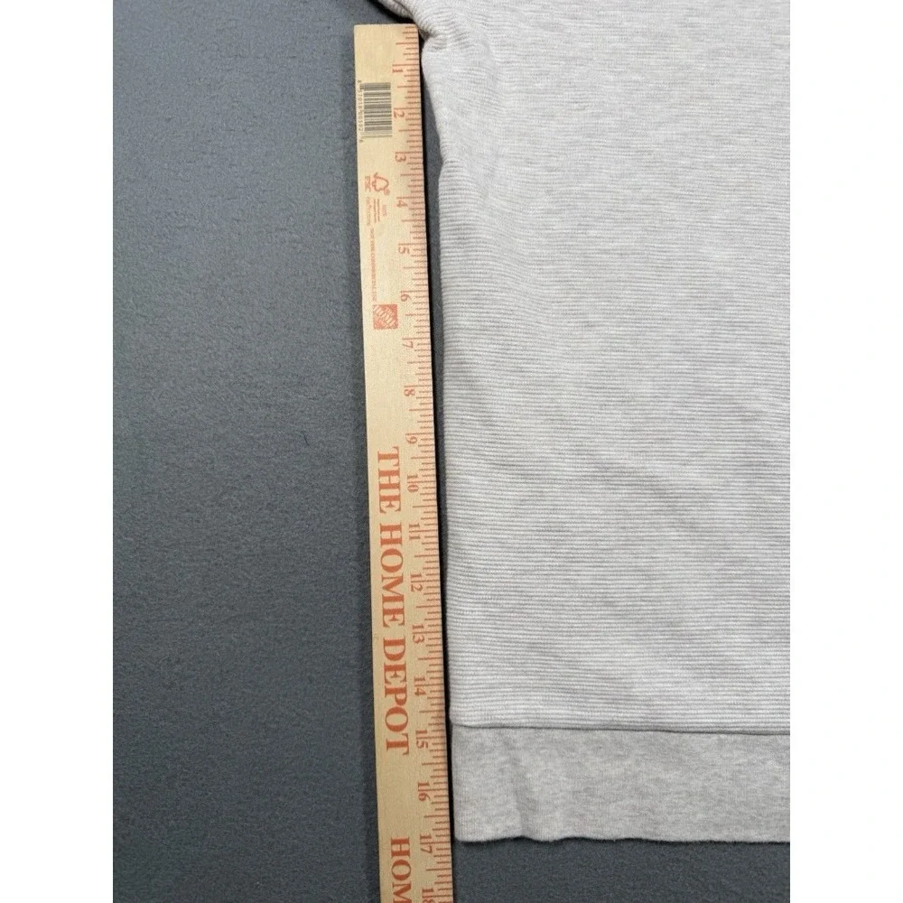 H&M Mens Crewneck Sweatshirt Oatmeal Light Gray Textured Fleece Pullover. #0030